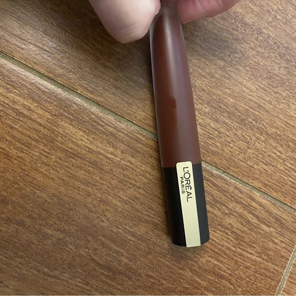Loreal Rouge Signature Matte Lip Stain 410 I Enjoy Lipstick Color Long Lasting - Picture 1 of 2